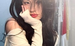 9877美女被虐吸奶